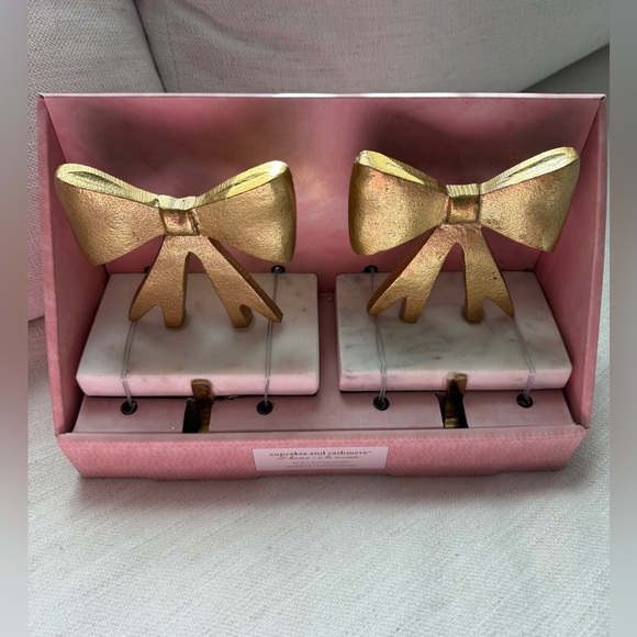 Cupcakes and Cashmere Gold Bow Christmas Stocking Holders - Picture 3 of 4